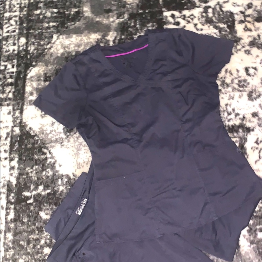 Haling Hands Yoga Purple Label Scrub Set 👩🏼‍⚕️